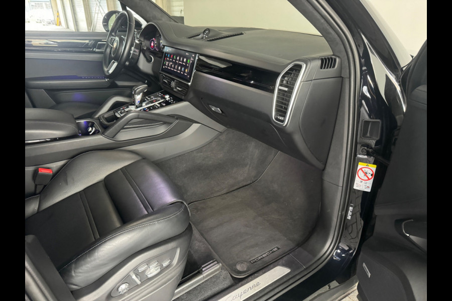 Porsche Cayenne 3.0 E-Hybrid Pano|Techart|360|Stoelventilatie|Sportdesign|PDLS+