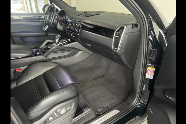 Porsche Cayenne 3.0 E-Hybrid Pano|Techart|360|Stoelventilatie|Sportdesign|PDLS+