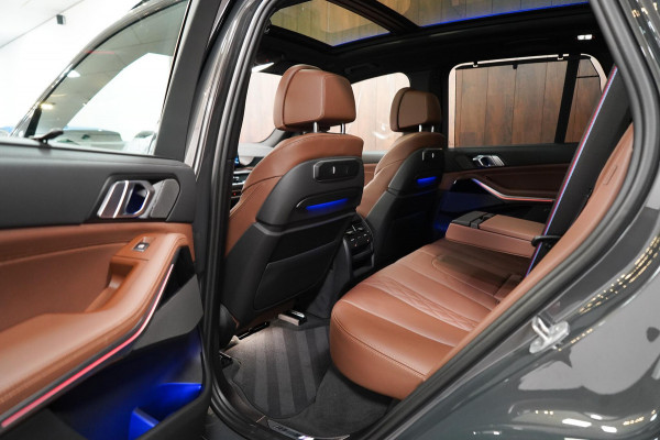 BMW X5 xDrive50e BTW|M-Sport|PANO|HUD|SkyLounge|H&K|Trekhaak