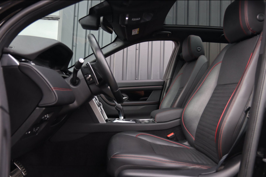 Land Rover Discovery Sport P300e 1.5 R-Dynamic S Black Edition / PANO / ACC / KEYLESS / CAMERA / STOELVERW