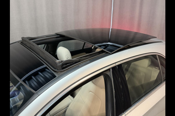 Mercedes-Benz A-Klasse 250 e Business Solution Luxury Limited 17"/Panoramadak/Leder + memory/Stoelverwarming/Camera/Dodehoek/Keyless/Matrix LED