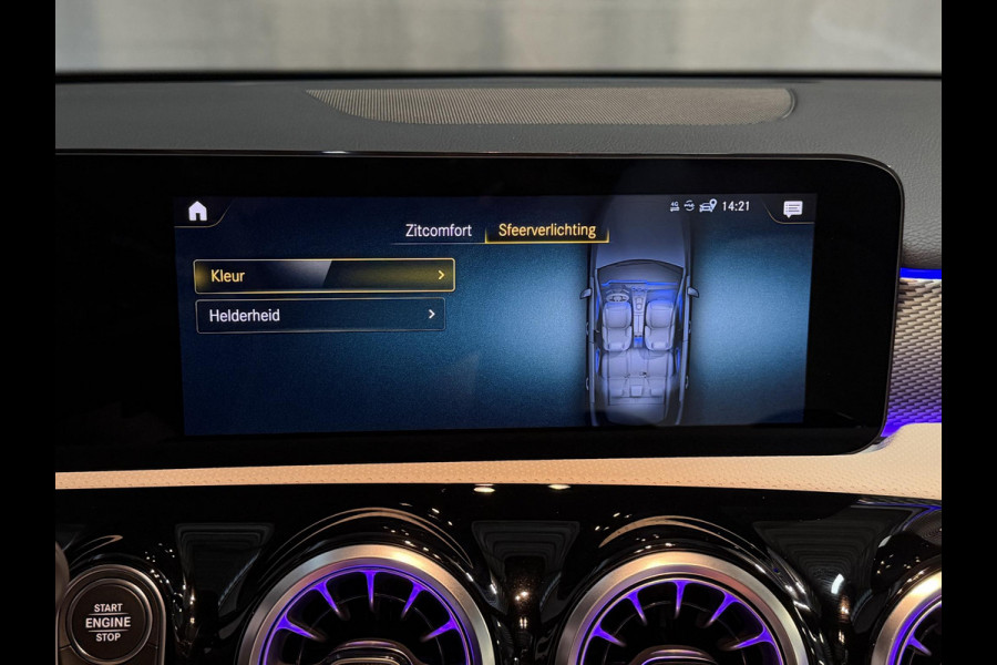 Mercedes-Benz A-Klasse 250 e Business Solution Luxury Limited 17"/Panoramadak/Leder + memory/Stoelverwarming/Camera/Dodehoek/Keyless/Matrix LED