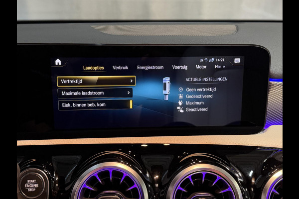 Mercedes-Benz A-Klasse 250 e Business Solution Luxury Limited 17"/Panoramadak/Leder + memory/Stoelverwarming/Camera/Dodehoek/Keyless/Matrix LED