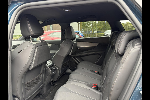 Peugeot 5008 1.2 GT HYBRID 136 7 PERSOONS| VAN:33.900,- VOOR:29.877,- UW HERFSTVOORDEEL:4.023,-| ADAPTIVE CRUISE CONTROL| 12.000KM! | STOELVERWARMING| RIJKLAARPRIJS INCL. 12 MND BOVAG GARANTIE|