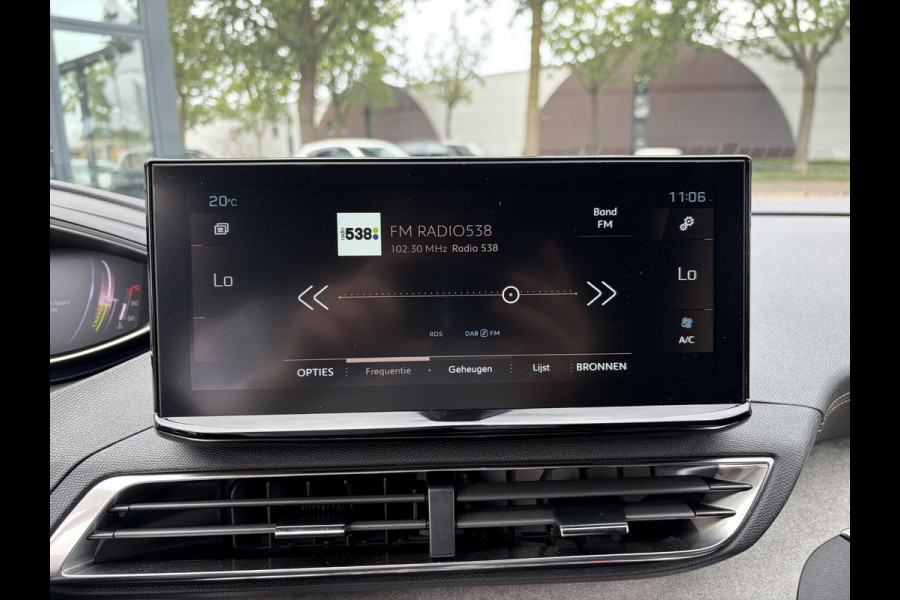 Peugeot 5008 1.2 GT HYBRID 136 7 PERSOONS| VAN:33.900,- VOOR:29.877,- UW HERFSTVOORDEEL:4.023,-| ADAPTIVE CRUISE CONTROL| 12.000KM! | STOELVERWARMING| RIJKLAARPRIJS INCL. 12 MND BOVAG GARANTIE|