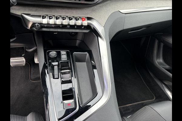 Peugeot 5008 1.2 GT HYBRID 136 7 PERSOONS| VAN:33.900,- VOOR:29.877,- UW HERFSTVOORDEEL:4.023,-| ADAPTIVE CRUISE CONTROL| 12.000KM! | STOELVERWARMING| RIJKLAARPRIJS INCL. 12 MND BOVAG GARANTIE|