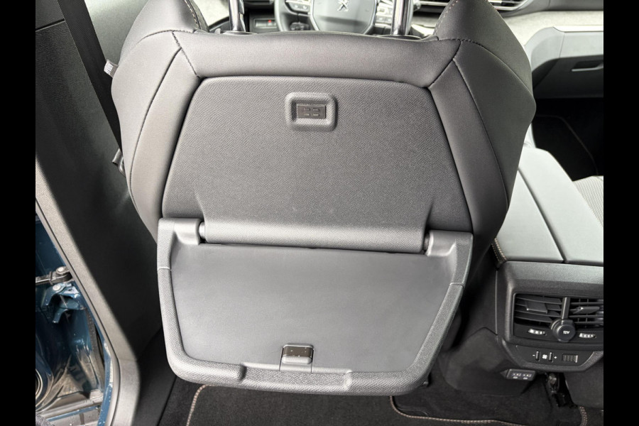 Peugeot 5008 1.2 GT HYBRID 136 7 PERSOONS| VAN:33.900,- VOOR:29.877,- UW HERFSTVOORDEEL:4.023,-| ADAPTIVE CRUISE CONTROL| 12.000KM! | STOELVERWARMING| RIJKLAARPRIJS INCL. 12 MND BOVAG GARANTIE|