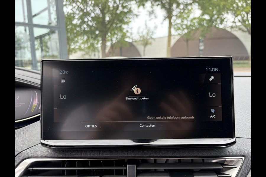 Peugeot 5008 1.2 GT HYBRID 136 7 PERSOONS| VAN:33.900,- VOOR:29.877,- UW HERFSTVOORDEEL:4.023,-| ADAPTIVE CRUISE CONTROL| 12.000KM! | STOELVERWARMING| RIJKLAARPRIJS INCL. 12 MND BOVAG GARANTIE|