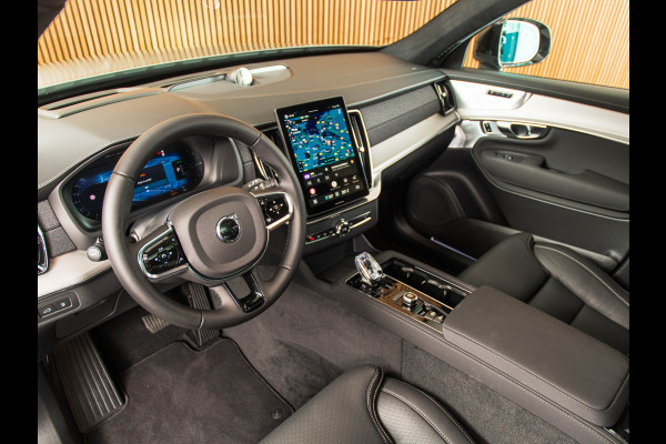 Volvo XC90 2.0 T8 Plug-in hybrid AWD Ultra Black Edition B&W | 22" | TREKHAAK | LUCHTVERING | MASSAGE