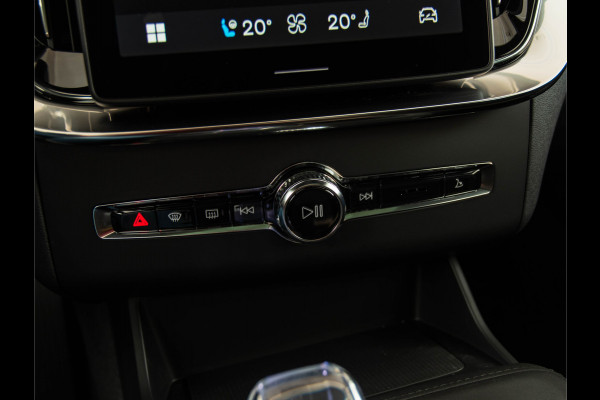 Volvo XC90 2.0 T8 Plug-in hybrid AWD Ultra Black Edition B&W | 22" | TREKHAAK | LUCHTVERING | MASSAGE