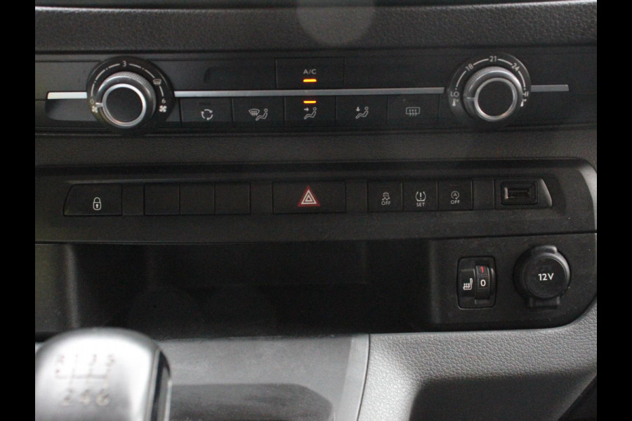 Toyota Proace Shuttle 1.5 D-4D Cool Comfort Lang 9 Persoons Stoelverwarming Cruise Control Parkeersensoren DAB Bluetooth Airco
