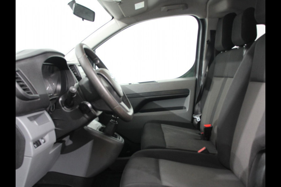Toyota Proace Shuttle 1.5 D-4D Cool Comfort Lang 9 Persoons Stoelverwarming Cruise Control Parkeersensoren DAB Bluetooth Airco
