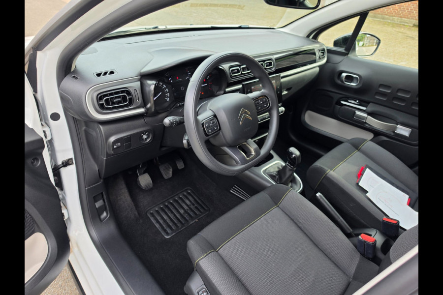 Citroën C3 1.2 PureTech C-Series Carplay, LED