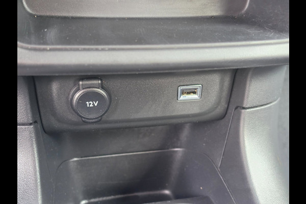 Citroën C3 1.2 PureTech C-Series Carplay, LED