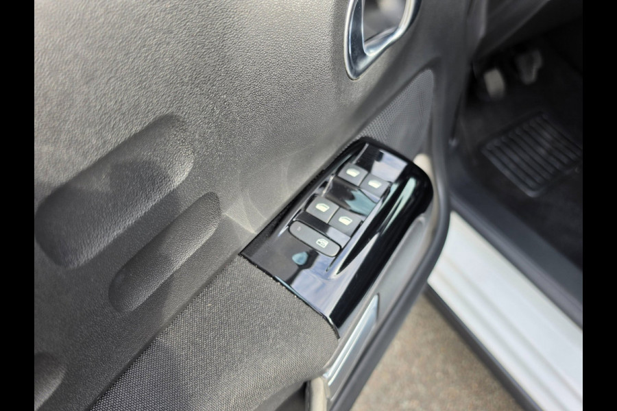 Citroën C3 1.2 PureTech C-Series Carplay, LED