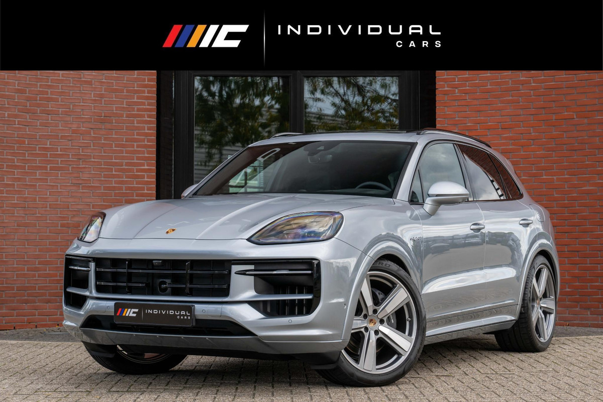 Porsche Cayenne 3.0 E-Hybrid SportDesign 4-Wielsturing InnoDrive