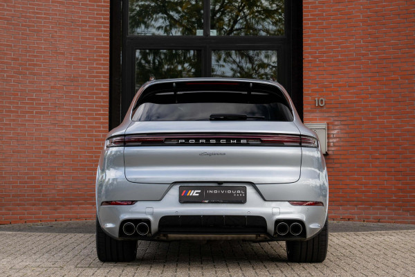 Porsche Cayenne 3.0 E-Hybrid SportDesign 4-Wielsturing InnoDrive