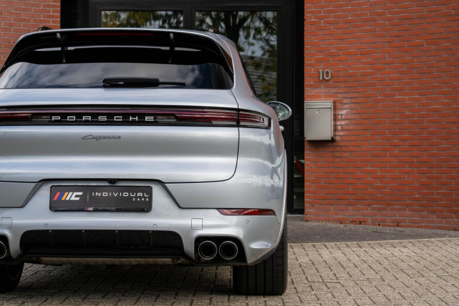 Porsche Cayenne 3.0 E-Hybrid SportDesign 4-Wielsturing InnoDrive