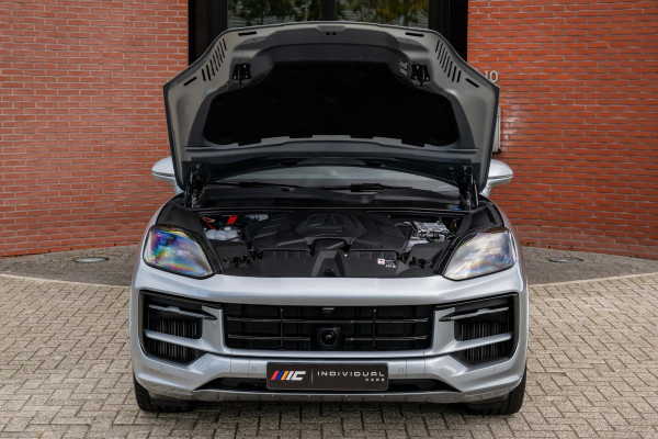 Porsche Cayenne 3.0 E-Hybrid SportDesign 4-Wielsturing InnoDrive