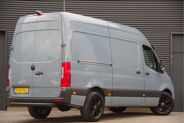 Mercedes-Benz Sprinter 317 1.9 CDI L2H2 AUT. STOELVERWARMING, STANDKACHEL, CAMERA, CRUISE, CLIMA, PARKEERSENSOREN, MISTLAMPEN