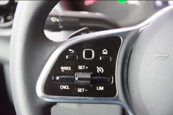 Mercedes-Benz Sprinter 317 1.9 CDI L2H2 AUT. STOELVERWARMING, STANDKACHEL, CAMERA, CRUISE, CLIMA, PARKEERSENSOREN, MISTLAMPEN