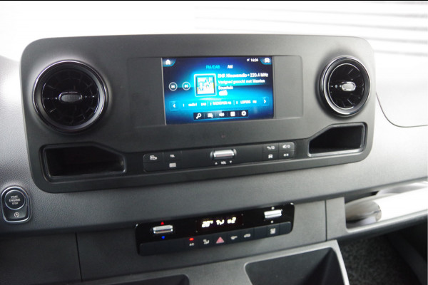 Mercedes-Benz Sprinter 317 1.9 CDI L2H2 AUT. STOELVERWARMING, STANDKACHEL, CAMERA, CRUISE, CLIMA, PARKEERSENSOREN, MISTLAMPEN