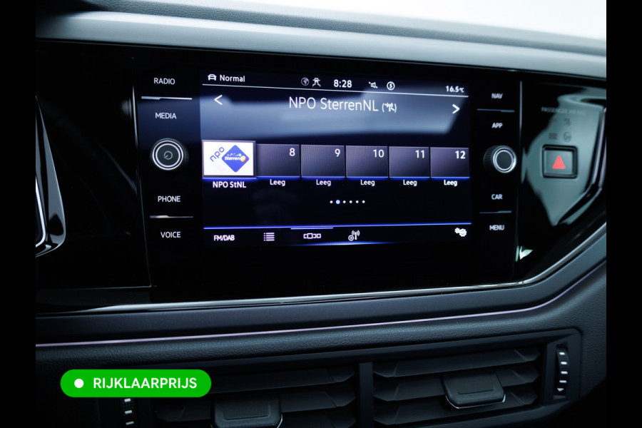 Volkswagen Polo 1.0 TSI R-Line Buss. 110 PK | Panok | Stoelverwarming | Adapt. Cruise | Travel Assist | Led | Sfeerverlichting| Automatisch inparkeren, Grootlicht assistent, Side assist, Apple Carplay/Android auto