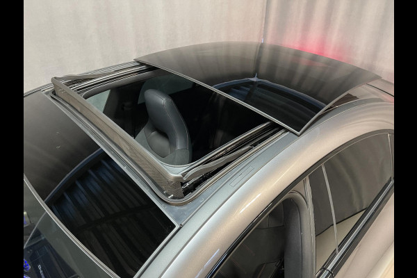 Mercedes-Benz CLA-Klasse 250 e AMG Line 19"/SOH 97%/Panoramadak/Sfeerverlichting/Keyless/Camera/Stoelverwarming