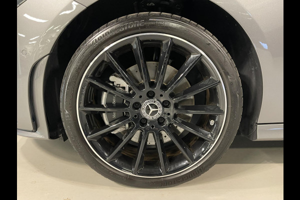 Mercedes-Benz CLA-Klasse 250 e AMG Line 19"/SOH 97%/Panoramadak/Sfeerverlichting/Keyless/Camera/Stoelverwarming