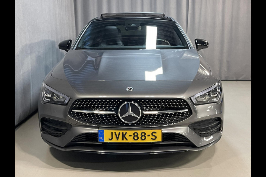 Mercedes-Benz CLA-Klasse 250 e AMG Line 19"/SOH 97%/Panoramadak/Sfeerverlichting/Keyless/Camera/Stoelverwarming
