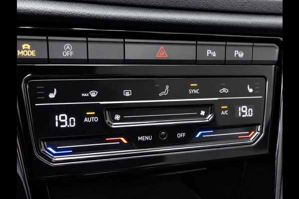 Volkswagen T-Roc Cabrio 1.5 TSI 150pk DSG R-Line Navigatie Apple Carplay / Android Auto Parkeersensoren Camera Adaptive Cruise Control Stoelverwarming Climate Control