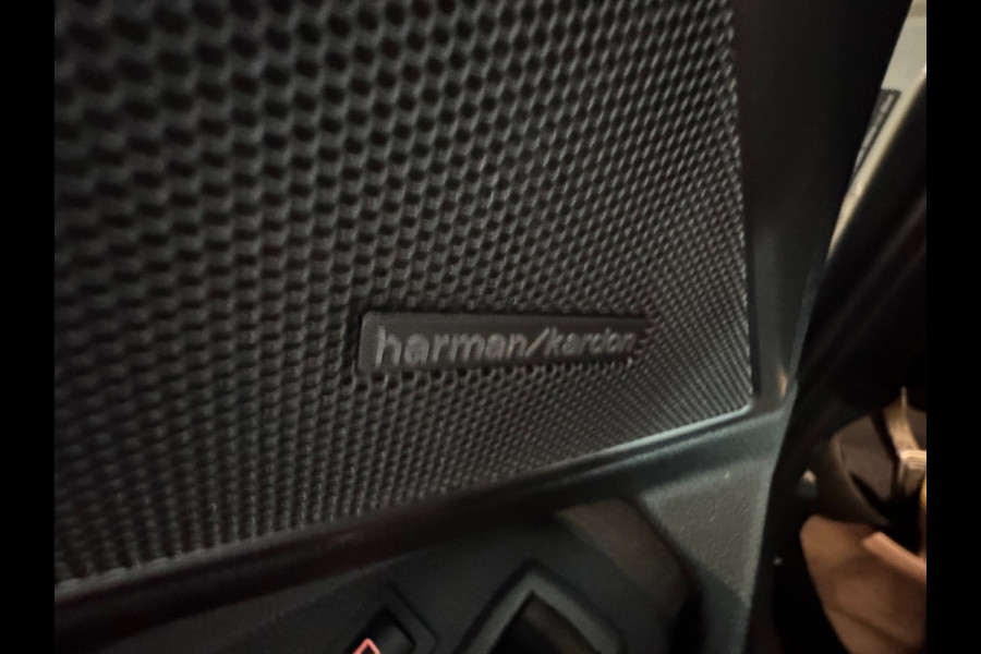 BMW 3-serie 330e High Executive Pano|Laser|Maxton|Kleppensysteem