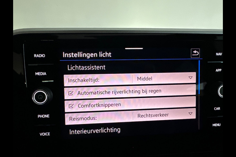 Volkswagen T-Roc 1.5 TSI R-Line Edition Pano|ACC|Lane Assist|Keyless