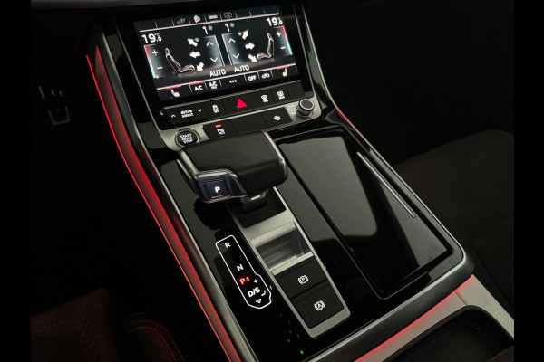 Audi Q8 60 TFSI e quattro S Line Compet Pano|Sfeer|Cruise