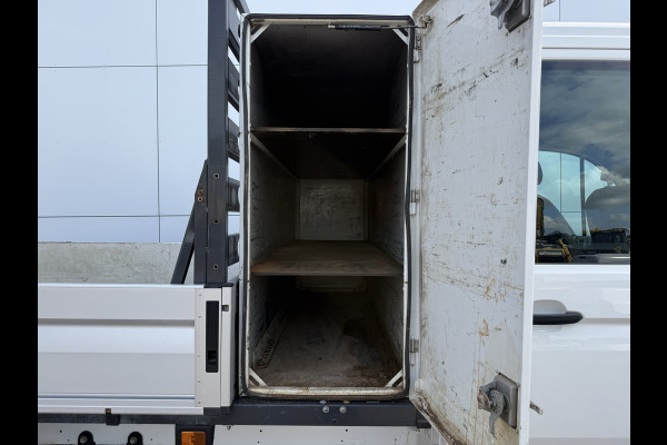 Volkswagen Crafter 3.140 2.0 TDI Automaat Open Laadbak Kist Dubbele cabine 6-persoons Airco Trekhaak Navigatie Carplay Pritische Pickup Open Box