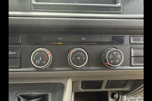 Volkswagen Crafter 3.140 2.0 TDI Automaat Open Laadbak Kist Dubbele cabine 6-persoons Airco Trekhaak Navigatie Carplay Pritische Pickup Open Box