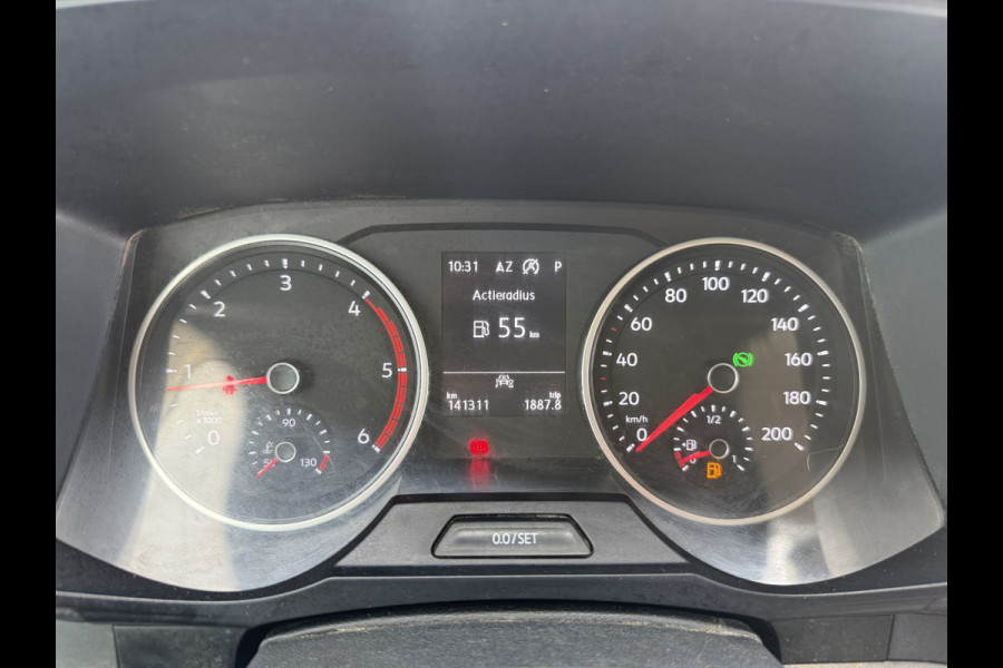 Volkswagen Crafter 3.140 2.0 TDI Automaat Open Laadbak Kist Dubbele cabine 6-persoons Airco Trekhaak Navigatie Carplay Pritische Pickup Open Box