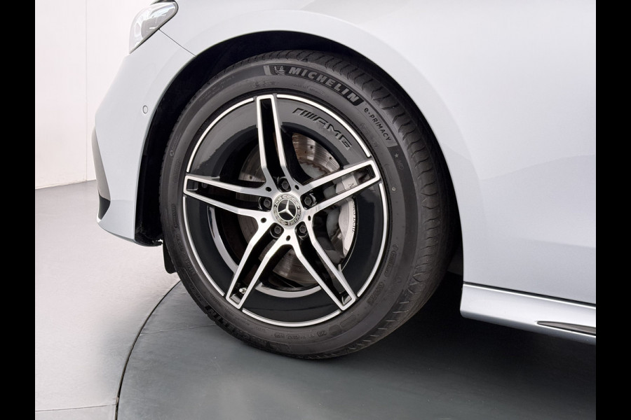 Mercedes-Benz E-Klasse Estate 300 e AMG Line | Pano Burmester Trekhaak Memory