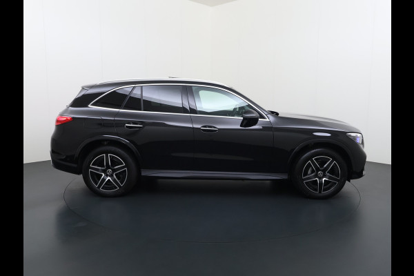 Mercedes-Benz GLC 300 e 4MATIC AMG Line | Pano HUD Trekhaak Burmester Memory