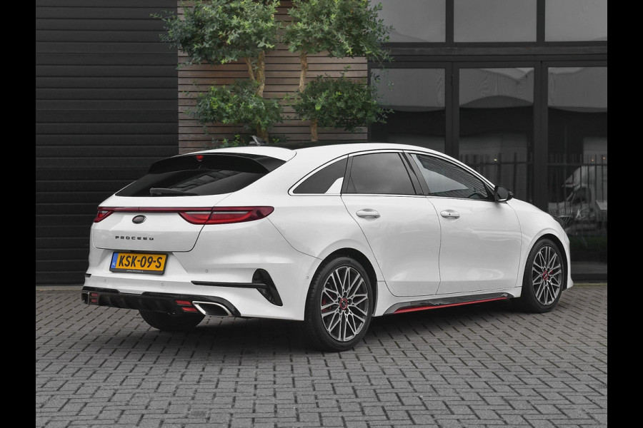 Kia ProCeed 1.6 T-GDI GT Line Panoramadak Alcantara Camera Navi