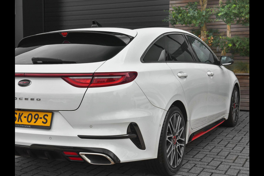 Kia ProCeed 1.6 T-GDI GT Line Panoramadak Alcantara Camera Navi
