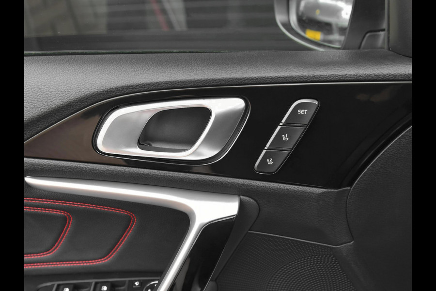 Kia ProCeed 1.6 T-GDI GT Line Panoramadak Alcantara Camera Navi