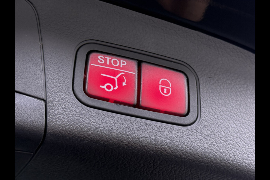 Mercedes-Benz GLA 180 AMG line | Pano Memory Multibeam Keyless
