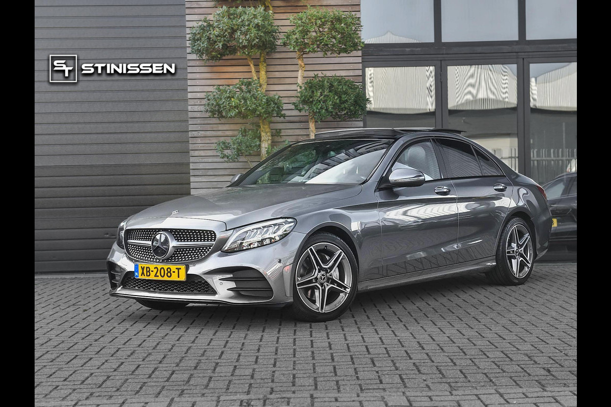 Mercedes-Benz C-Klasse 160 Business Solution AMG Panoramadak Digitaal display Alcantara Navi Carma