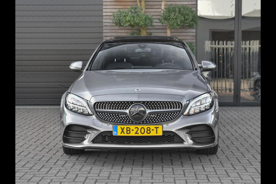Mercedes-Benz C-Klasse 160 Business Solution AMG Panoramadak Digitaal display Alcantara Navi Carma