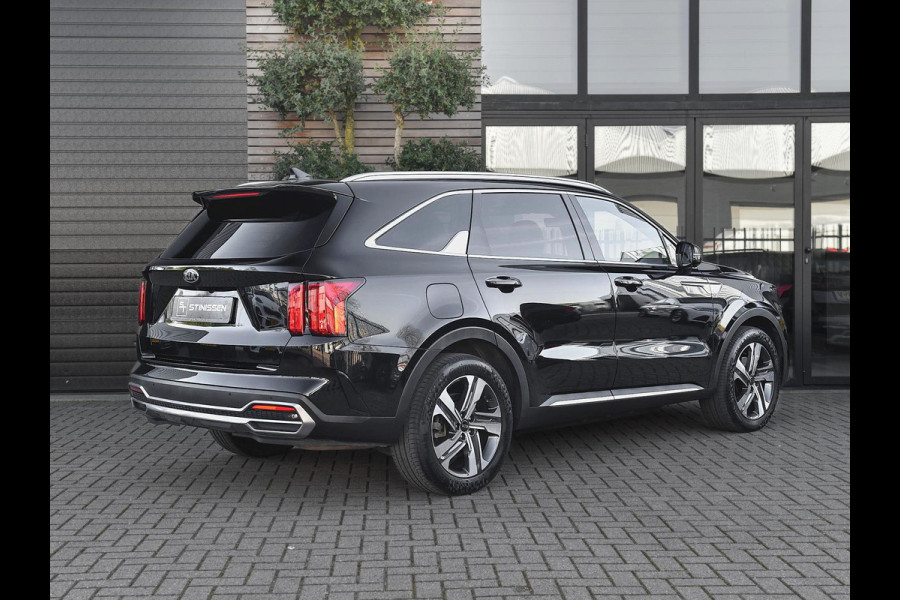 Kia Sorento 1.6 T-GDI Plug-in Hybrid 4WD ExecutiveLine 5p. Leer Panoramadak Camera Adaptive cruise control Navi