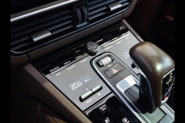 Porsche Cayenne 3.0 E-Hybrid |Chrono|Pano|Bose|Club Leder|Trekhaak