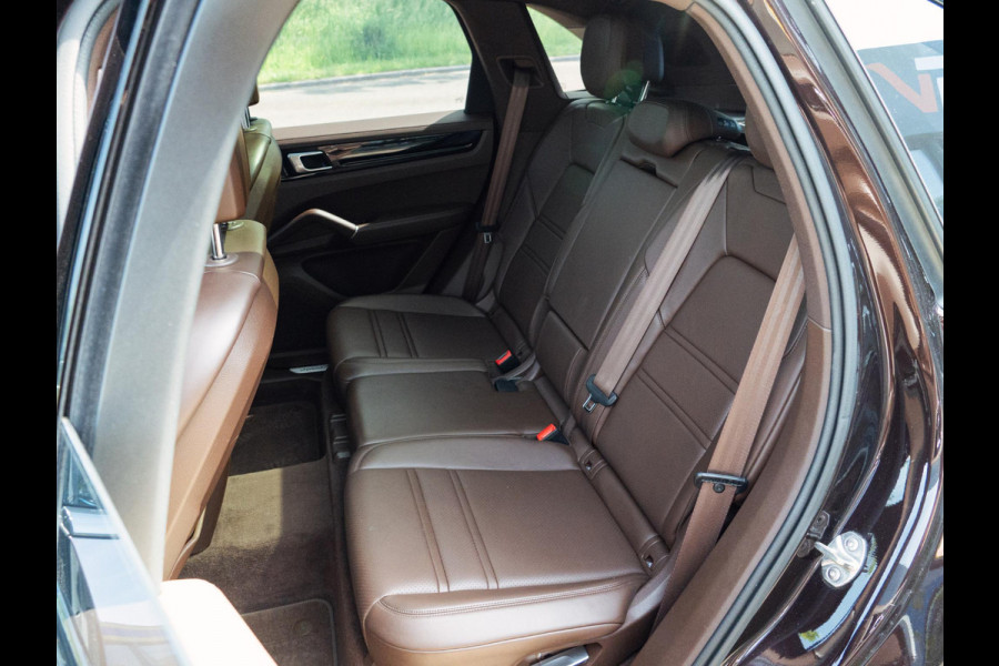 Porsche Cayenne 3.0 E-Hybrid |Chrono|Pano|Bose|Club Leder|Trekhaak