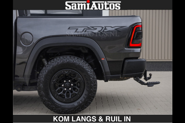 Dodge Ram TRX HELLCAT 712 PK 6.2 V8 SUPERCHARGER | BLACK EDITION | BOM VOL | GRANITE MET ZWART LEDER RODE STIKSELS | CREW CAB DUBBELE CABINE DC | 5 PERSOONS GRIJS KENTEKEN |