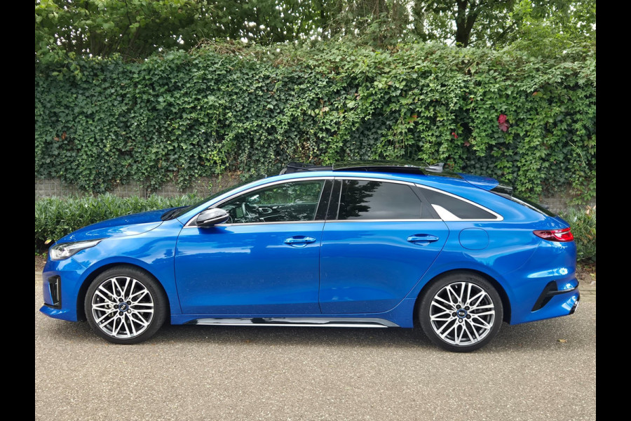 Kia ProCeed T-GDI GT-PlusLine VOL OPTIE Panorama Keyless LED ACC Line Assist Camera 1.4 T